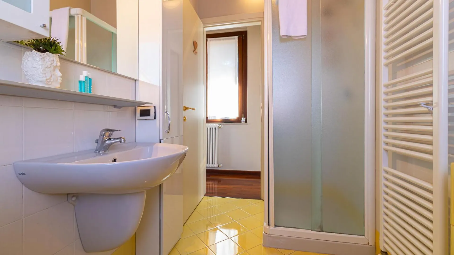 Maison Blanchette - Bgl Desenzano del Garda 0*,